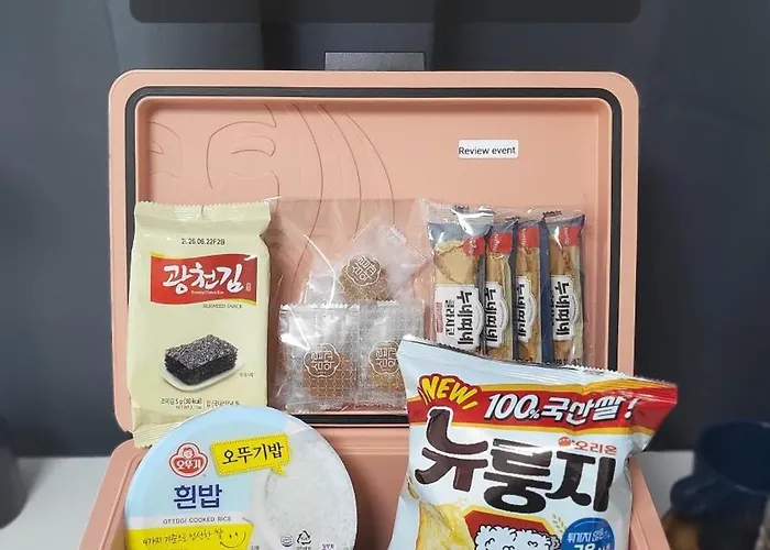 Cozy, 3min Walk From Sinchon Station Line2, Entire Private #신촌 #연대 #홍대 Appartamento *