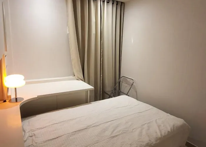 Cozy, 3min Walk From Sinchon Station Line2, Entire Private #신촌 #연대 #홍대 Appartamento *